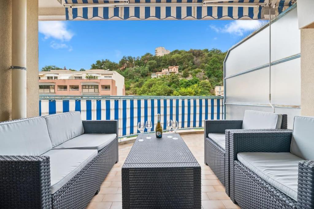Le Virgil- Calme - Piscine - Parking Prive Apartment